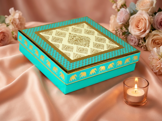 Motif Delight Sweet Box - Motif (Covered) - 1/4 kg