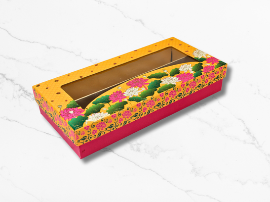 Vatika Lotus Petal View - Vatika (Window) Sweet Box -1/4 kg